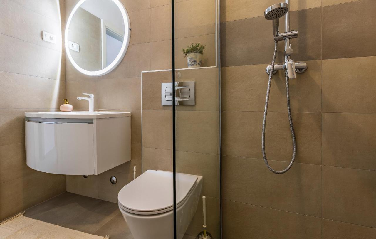 פרמנטורה Apartments Pimpinella מראה חיצוני תמונה