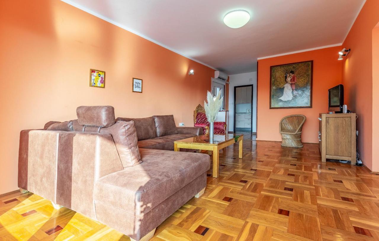 פרמנטורה Apartments Pimpinella מראה חיצוני תמונה