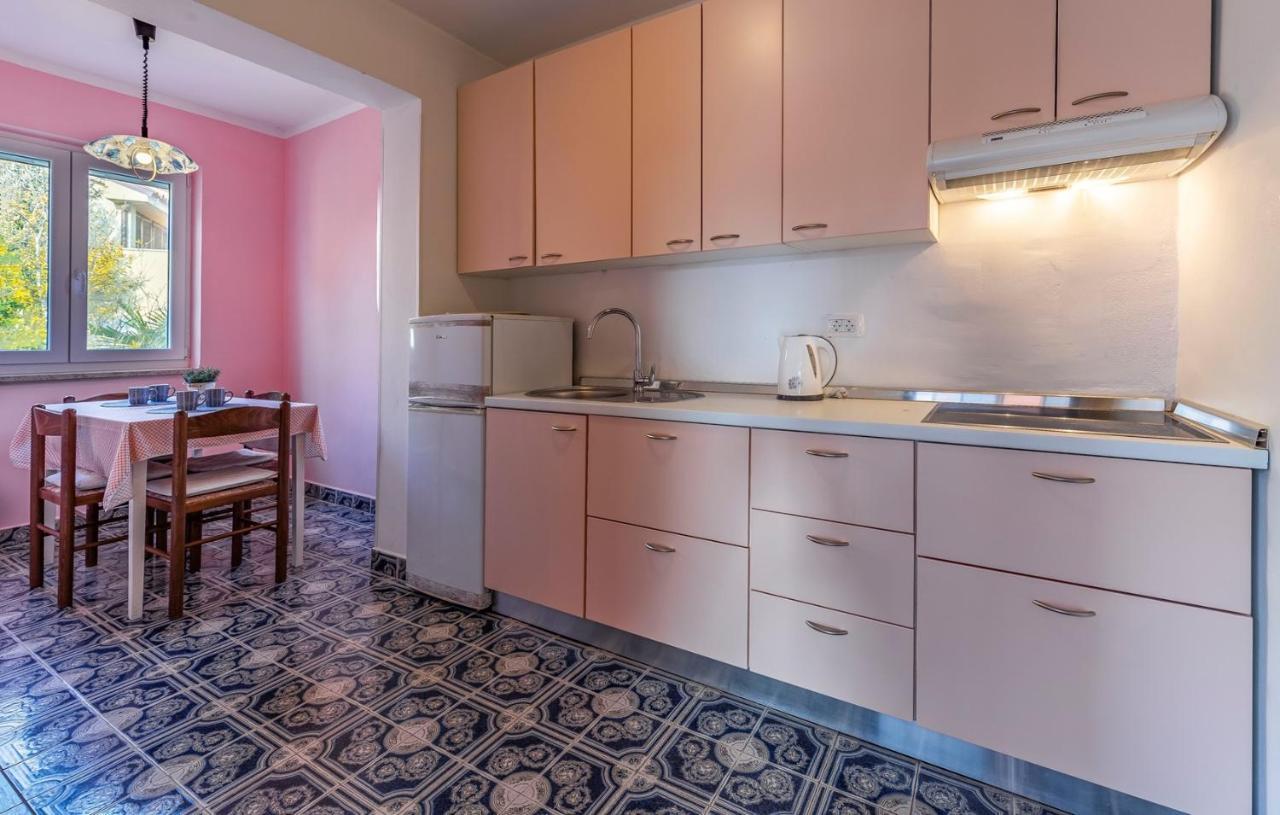 פרמנטורה Apartments Pimpinella מראה חיצוני תמונה