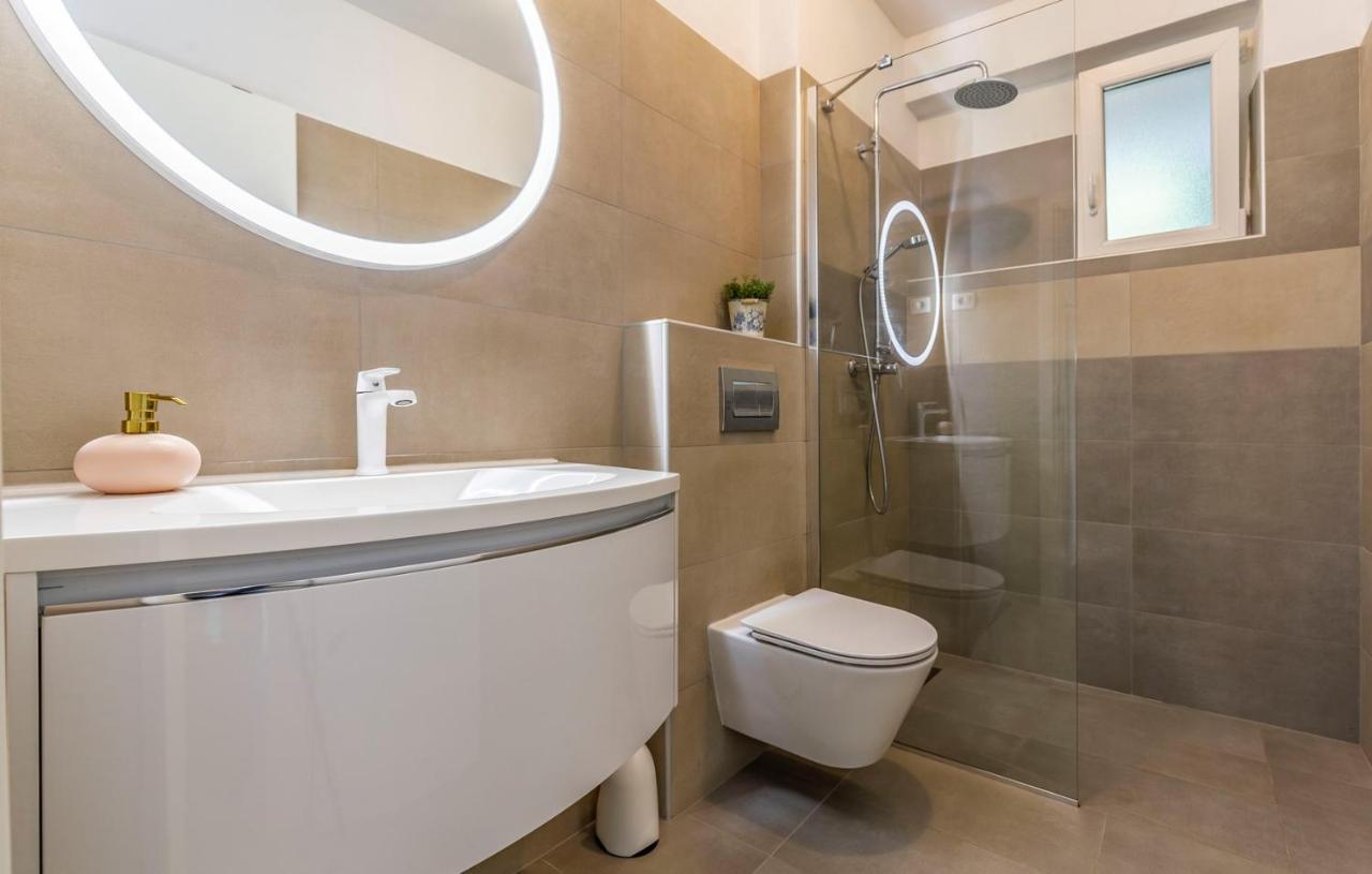 פרמנטורה Apartments Pimpinella מראה חיצוני תמונה